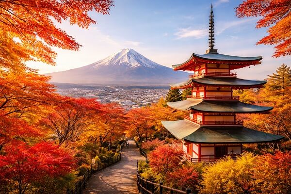 Осенняя Япония как особый опыт путешествия: не просто туризм, а погружение в атмосферу страны
